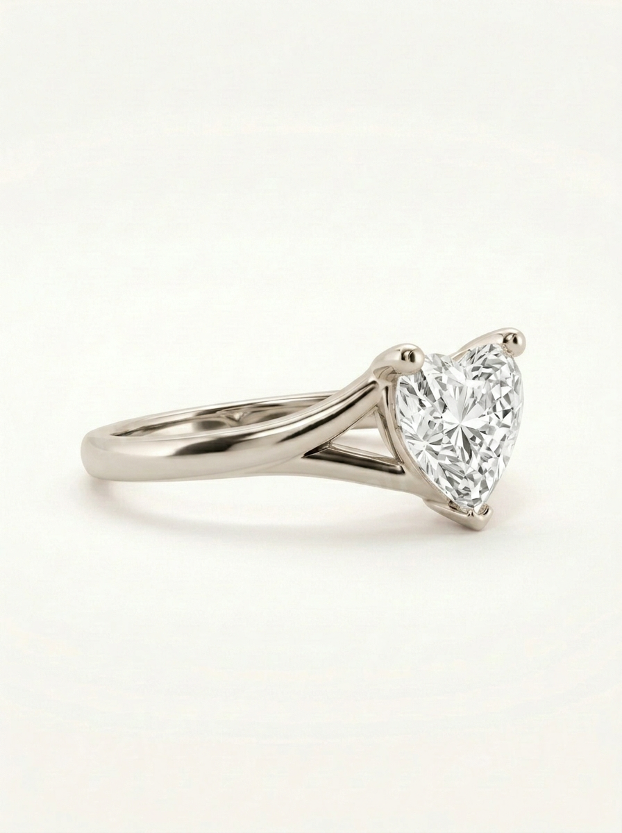 subtilus solitaire stiliaus žiedas